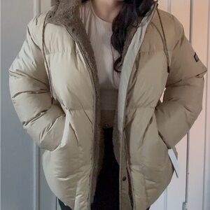 UGG Shasta 700-Fill Down Puffer Jacket Reversible Hooded